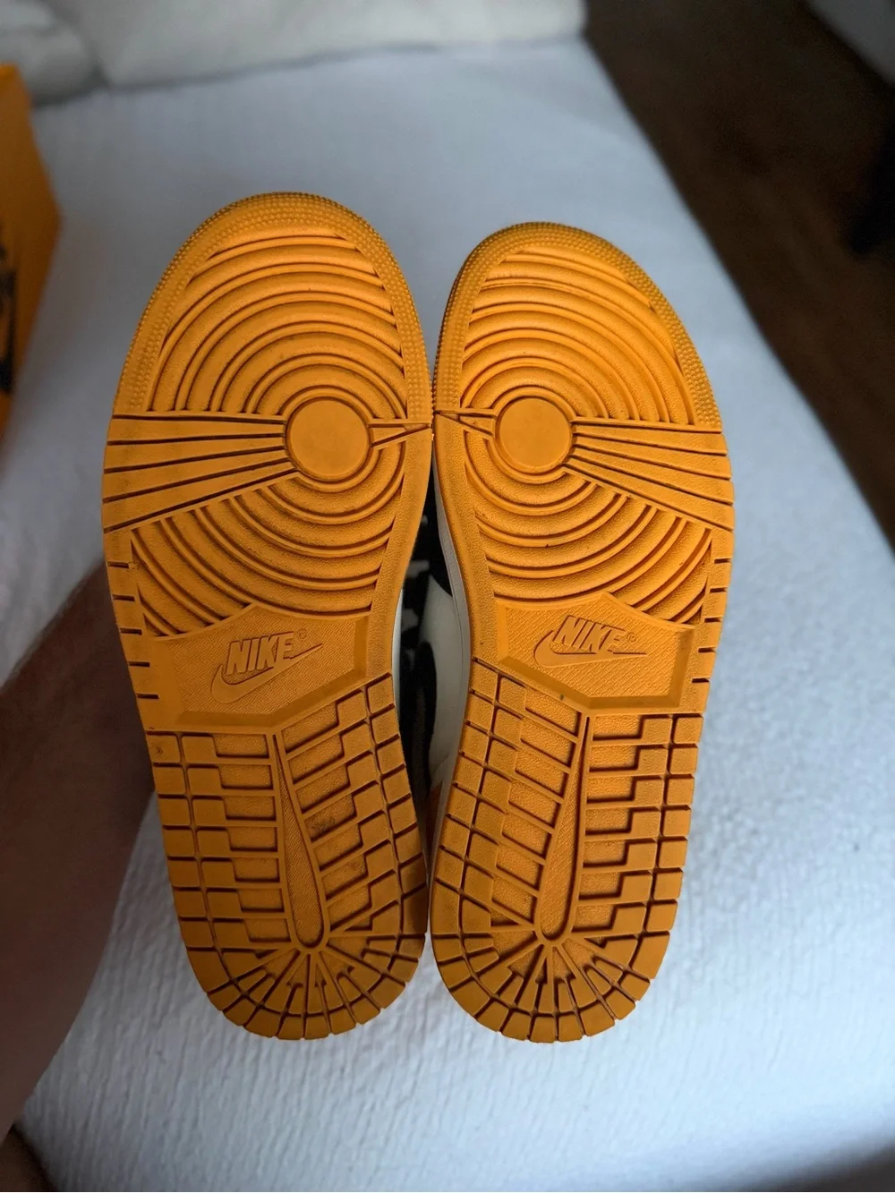 Jordan 1 High Taxi Sneakers - White/Black/Yellow 10.5 M